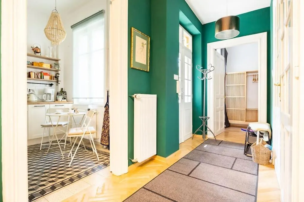 Apartment Central Relaxing Home 3Bdr A/C Budapest Hungary