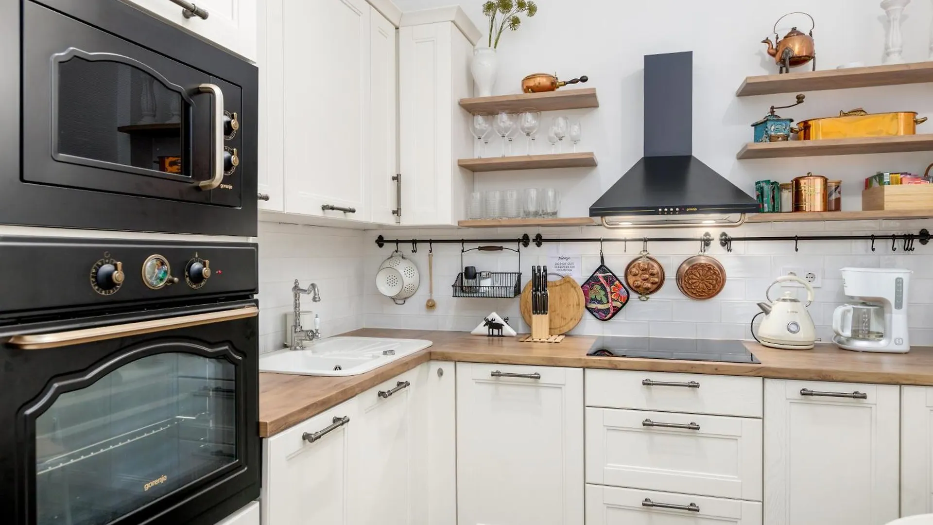 Central Relaxing Home 3Bdr A/C Budapest