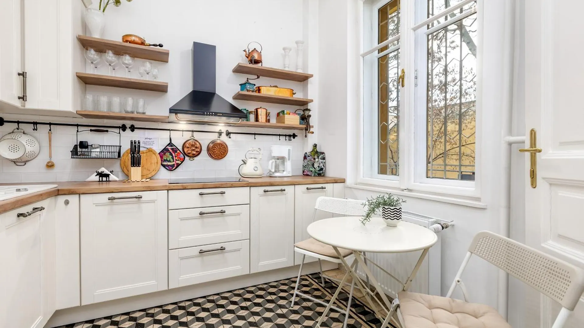 Central Relaxing Home 3Bdr A/C Budapest Hungary